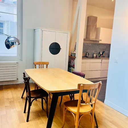 Stylish Loft, Premium Location, 120sqm, 3 Bedroom Ac